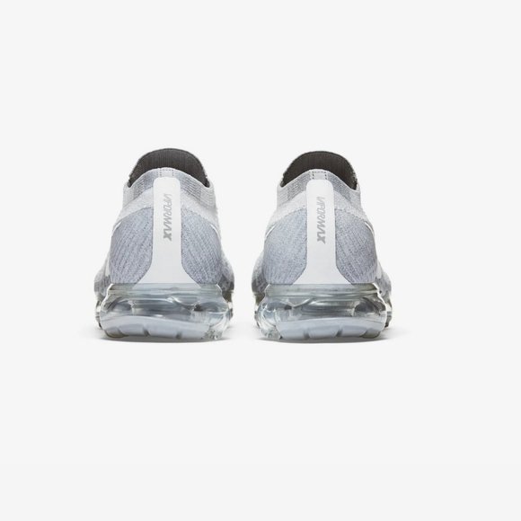 Nike AIR VAPORMAX Platinum - Picture 5 of 5